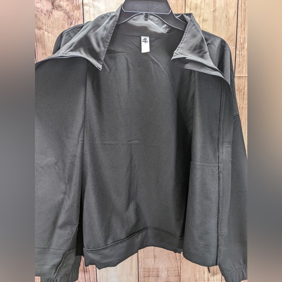 90 degree black lightweight yoga jacket with pockets size L NWOT - Picture 2 of 6